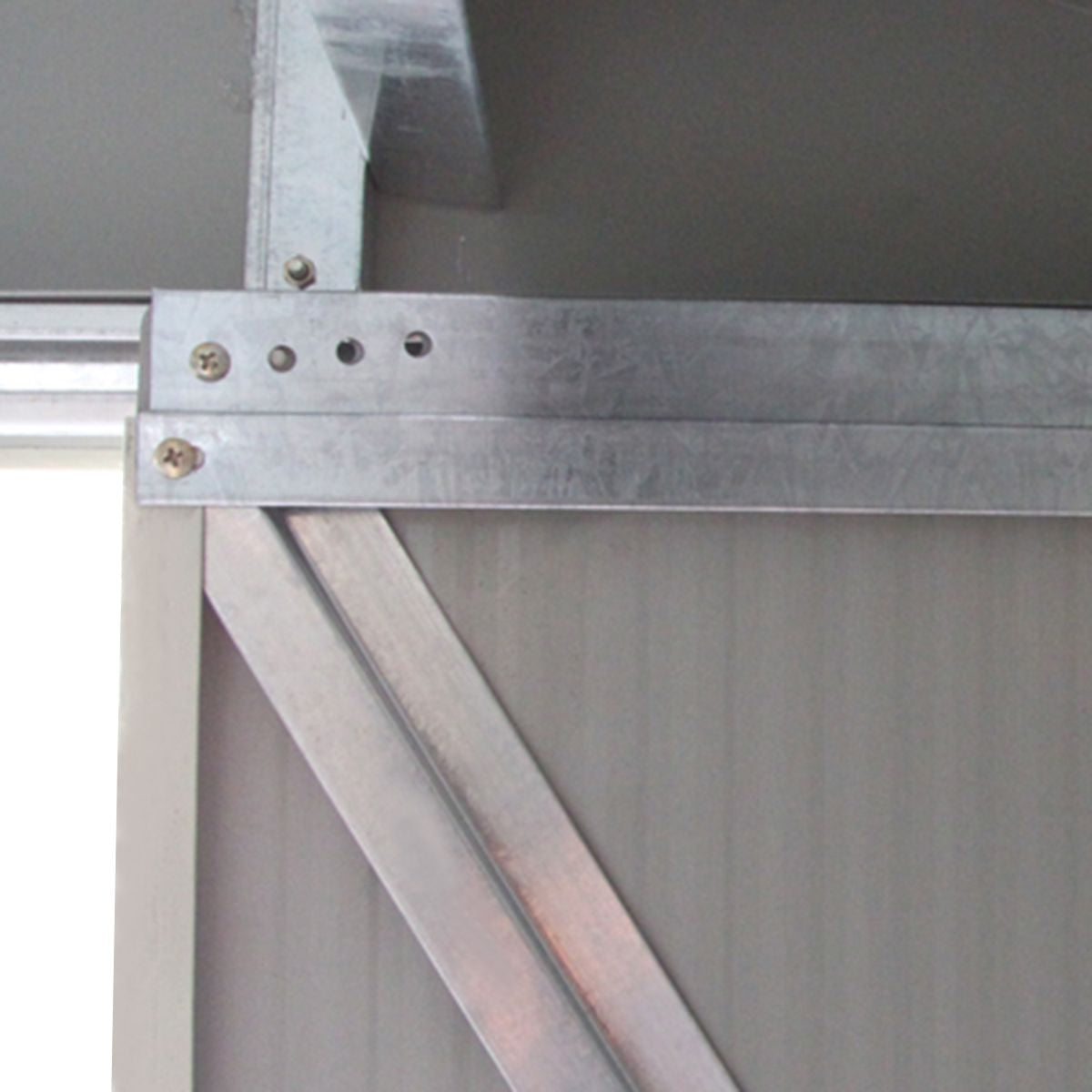 Abri De Jardin En Tôle Galvanisée Cabane De Rangement À Outils Porte Double 2 Aérations, 213X130X173Cm, Gris Et Blanc