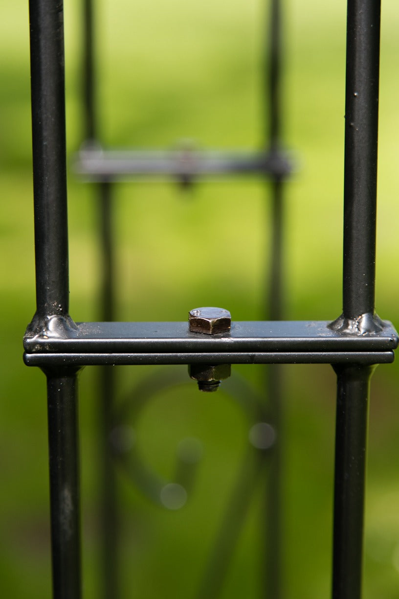 Arche en fer forgé – Élégance intemporelle